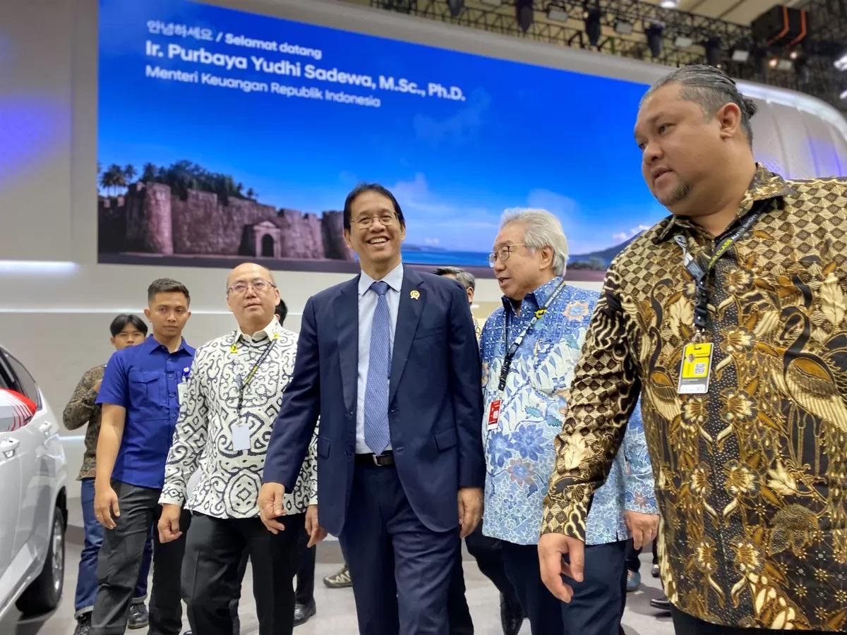 Purbaya Yudhi Sadewa dan Kemajuan EV di Indonesia