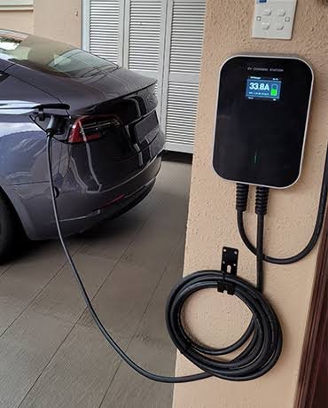 Apa itu EV Charger?